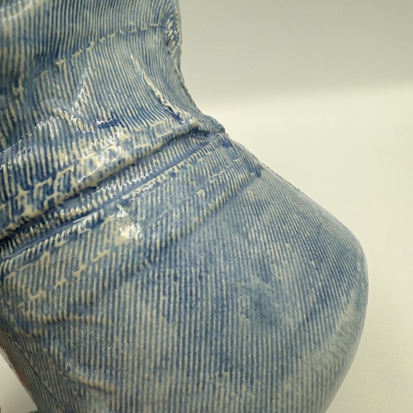 Louisville Stoneware Co. Blue Glaze Pitcher Denim and Daisy Rare 5.75” Tall - Picture 8 of 11